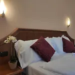 Hotell Giardino 3*