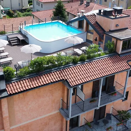 Giardino Hotell 3*