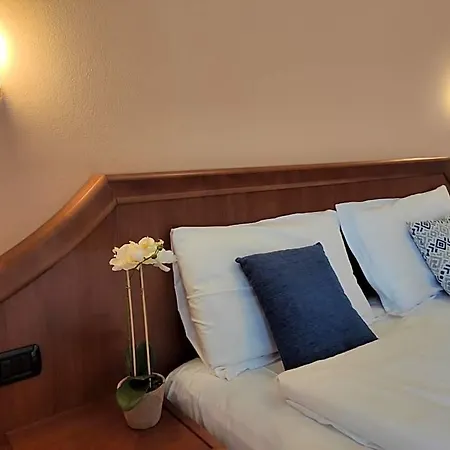 Giardino Hotel 3*